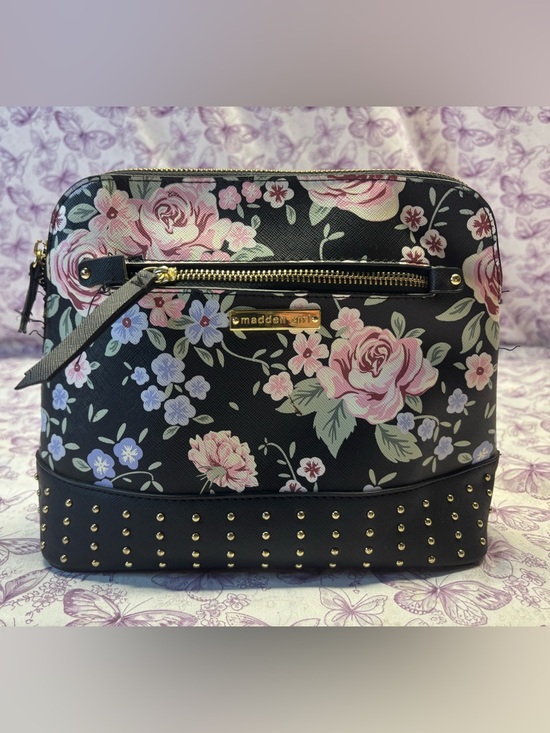 Madden Girl Handbags - 🌀Madden Girl Black Floral Dome Makeup Bag